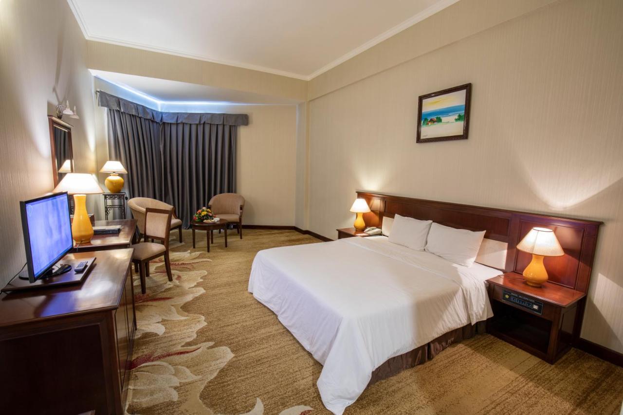 Saigon Quy Nhon Hotel Exterior photo